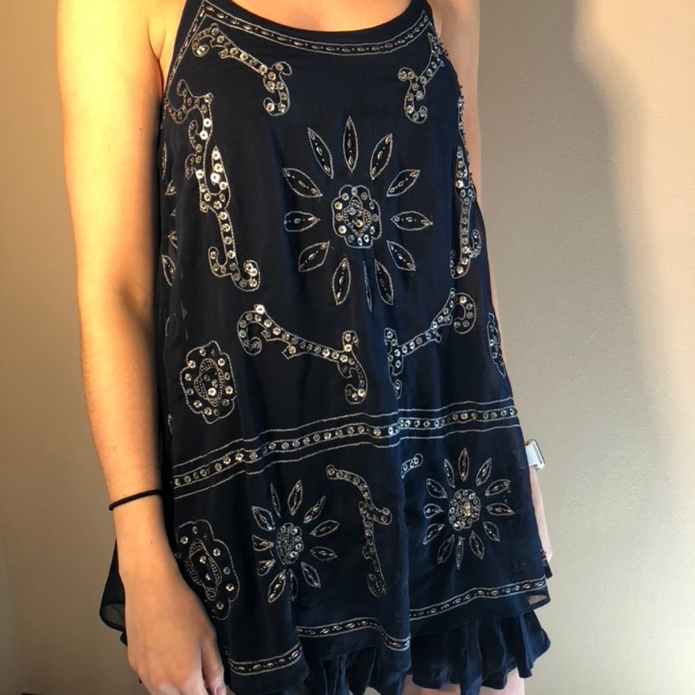 BRAND NEW AE dress